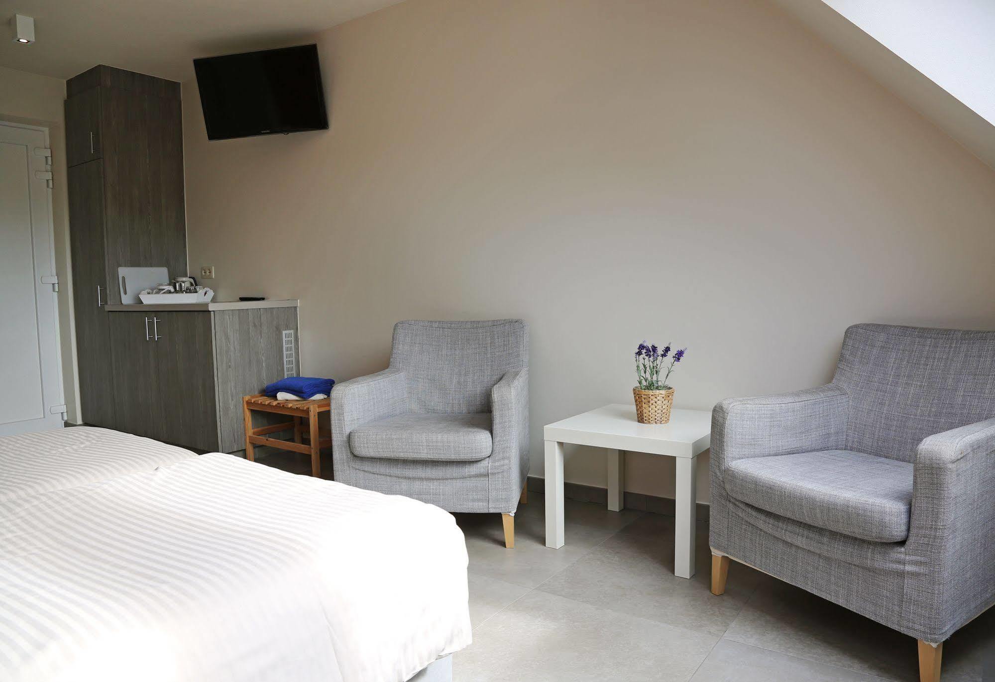 Bed and Breakfast Logies Ternier Nieuwpoort Esterno foto