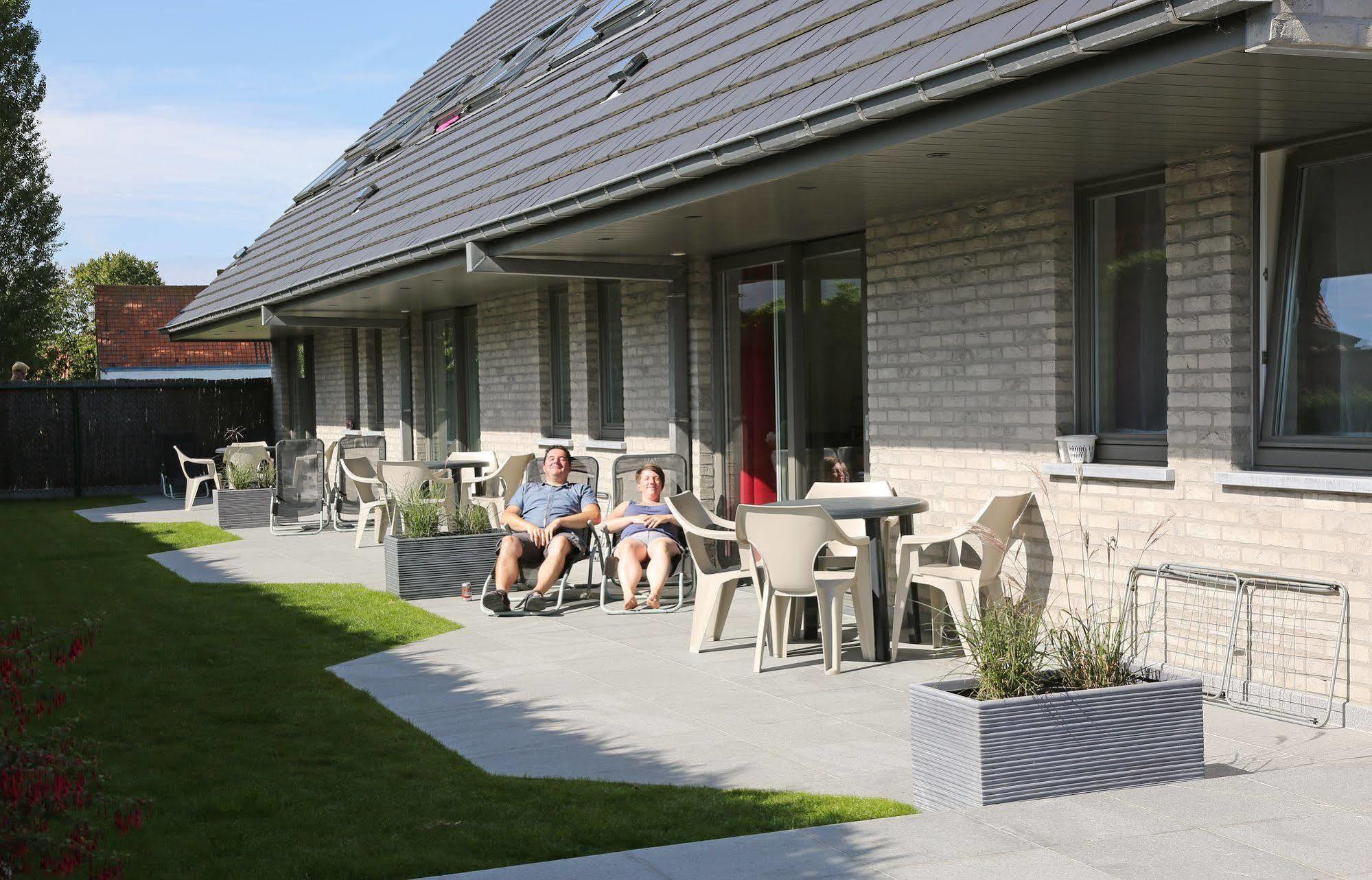Bed and Breakfast Logies Ternier Nieuwpoort Esterno foto